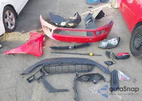 2012 Volkswagen Golf 2.5L 4-Door z USA, uszkodzony, nr VIN WVWDB7AJ9CW232139